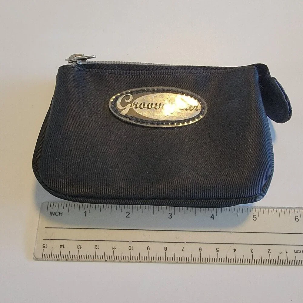 Groove Gear Black Zip Pouch Card Pocket Wallet Rubber Like Material‎